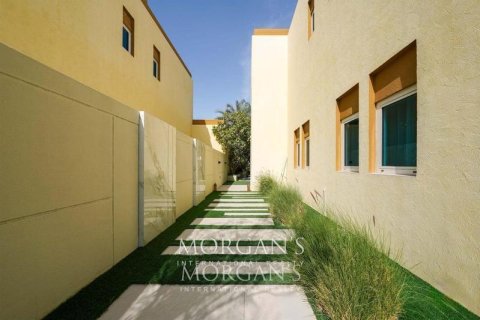 3 غرف نوم فيلا في Jumeirah Park, الإمارات العربية المتحدة رقم 76849 17