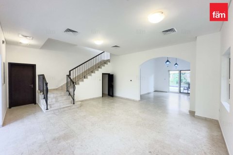 Villa de 5 dormitorios  No. 125160 13