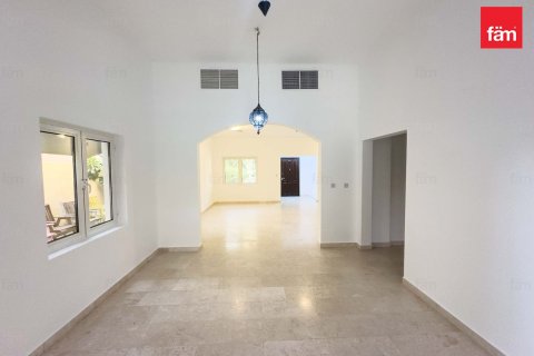 Villa de 5 dormitorios  No. 125160 18