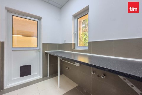 Villa de 5 dormitorios  No. 125160 23