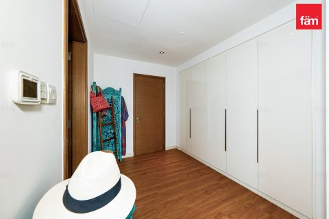 3 bedrooms Apartment in City Walk, UAE No. 117944 7