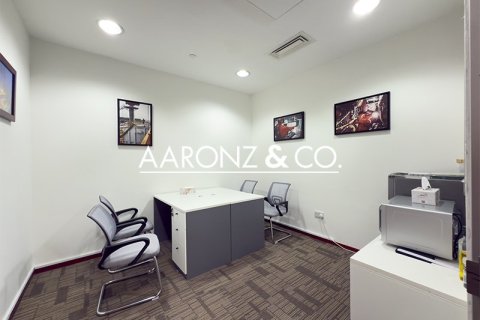 179مربع، مكتب في Sheikh Zayed Road, الإمارات العربية المتحدة رقم 132927 11