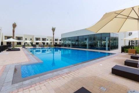 Таунхаус с 3 спальнями в Naseem Townhouses, ОАЭ №148757 13