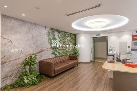 205m² Office in Business Bay, UAE No. 148758