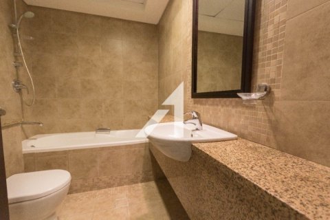 Appartement de 2 chambres à Dubai, UAE No. 135947 20