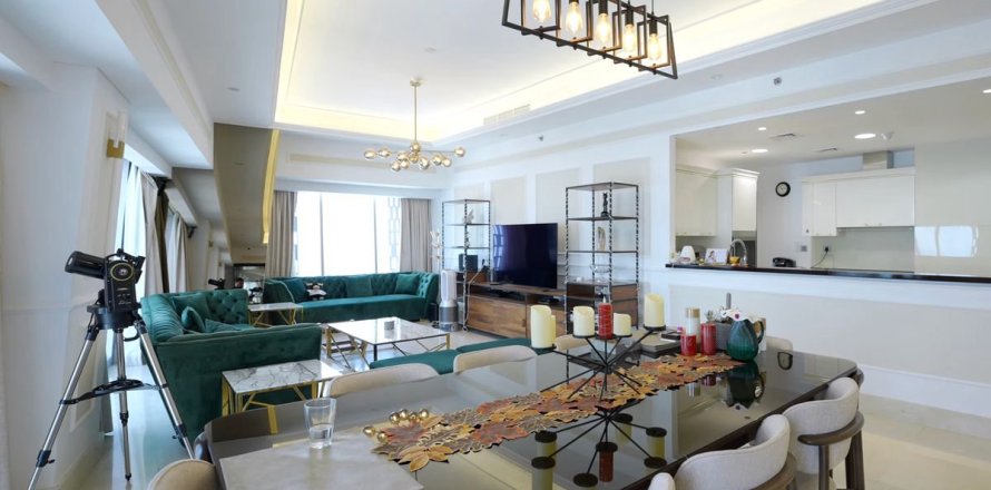 Apartment de 4 dormitorios en Dubai Marina, UAE No. 135935