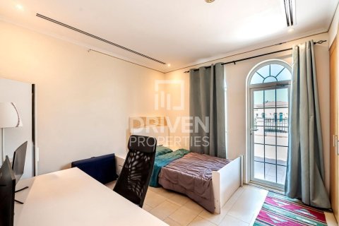 Villa de 4 chambres No. 120854 21