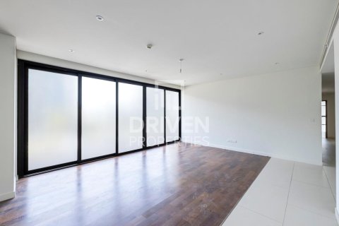 Квартира с 3 спальнями №120858 10