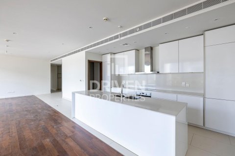 Квартира с 3 спальнями №120858 13