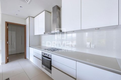 Квартира с 3 спальнями №120858 6