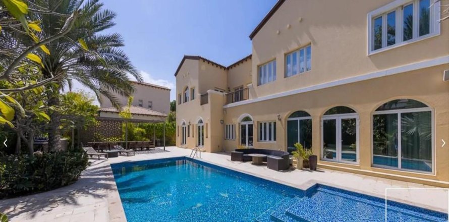 4 bedrooms Villa  No. 117342