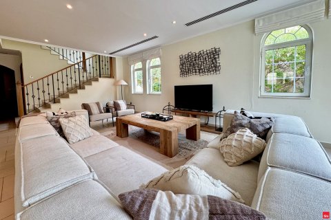 4 غرف نوم فيلا في Jumeirah Park, الإمارات العربية المتحدة رقم 149490 3