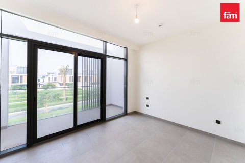 4 bedrooms Villa in Dubai, UAE No. 187836 16