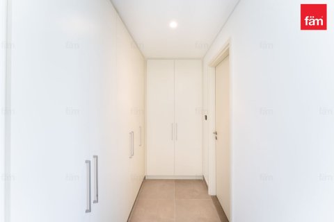 4 bedrooms Villa in Dubai, UAE No. 187836 23