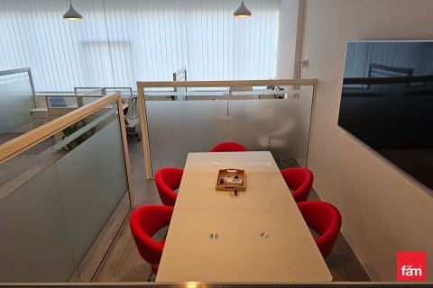Офис 84м² в Дубай, ОАЭ №163290 11