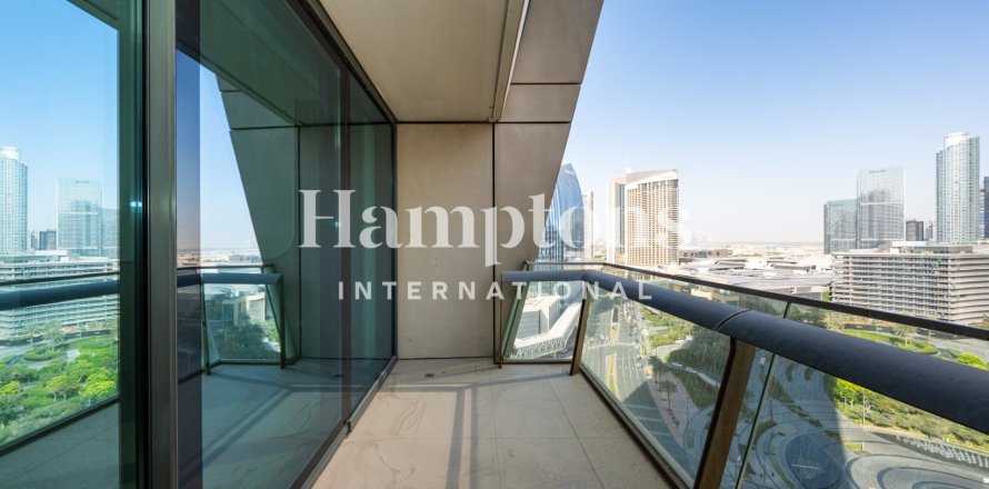 Apartment de 3 dormitorios en Downtown Dubai (Downtown Burj Dubai), UAE No. 183201