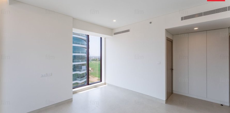 2 bedrooms Apartment in Dubai Sports City, UAE No. 203092