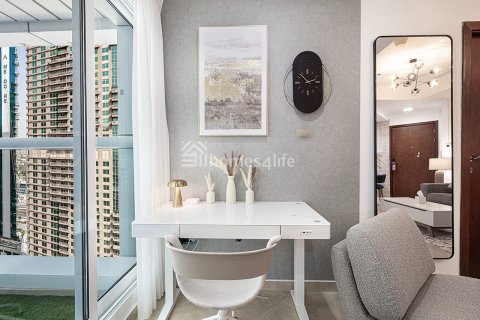 1 bedroom Apartment in Jumeirah Lake Towers, UAE No. 166151 15