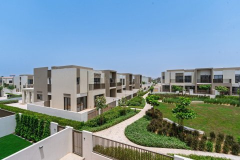 3 bedrooms Townhouse in Villanova, UAE No. 166154 3
