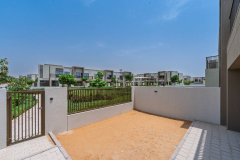 3 bedrooms Townhouse in Villanova, UAE No. 166154 11