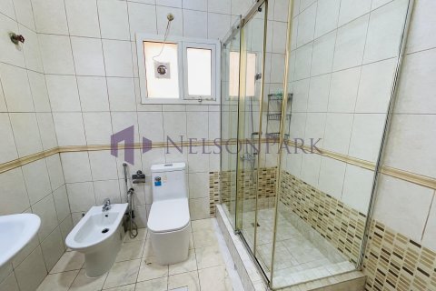 Villa de 4 dormitorios en Doha, Qatar No. 57468 7