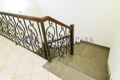 Villa de 3 dormitorios en Doha, Qatar No. 57485 5