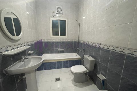 Villa de 4 dormitorios en Doha, Qatar No. 57466 19