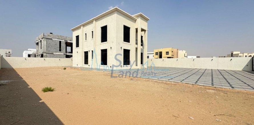 5 bedrooms Villa  No. 116729