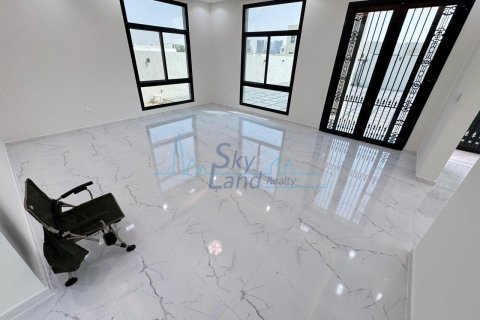 5 bedrooms Villa  No. 116729 16