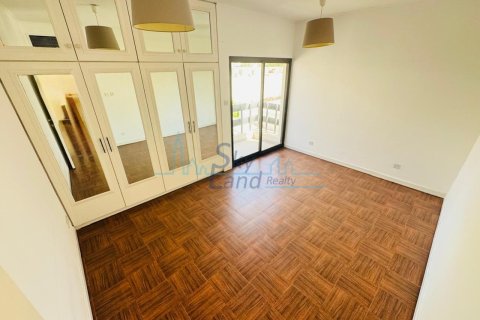 5 bedrooms Villa  No. 116727 14