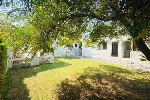 5 bedrooms Villa  No. 116727 25