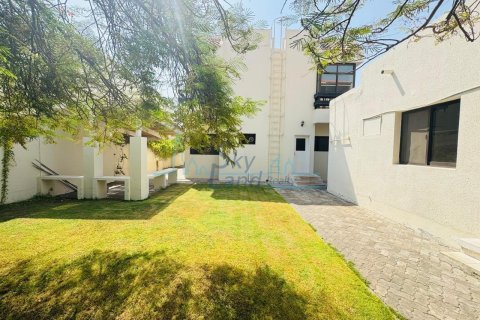 5 bedrooms Villa  No. 116727 24