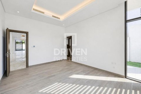 6 bedrooms Villa in District One, UAE No. 199982 23
