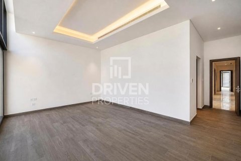6 bedrooms Villa in District One, UAE No. 199982 18