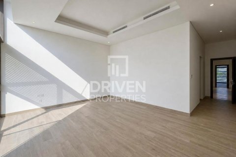 6 bedrooms Villa in District One, UAE No. 199982 20