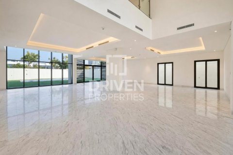 6 bedrooms Villa in District One, UAE No. 199982 31