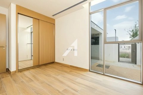 Вилла с 4 спальнями в Al Furjan, ОАЭ №149091 16