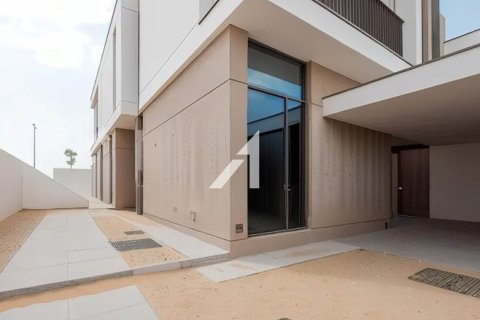 Вилла с 4 спальнями в Al Furjan, ОАЭ №149091 10