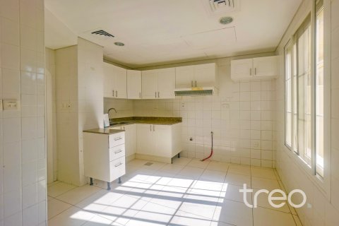2 bedrooms Villa in The Springs, UAE No. 186666 4
