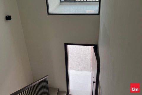 4 bedrooms Townhouse  No. 131212 9