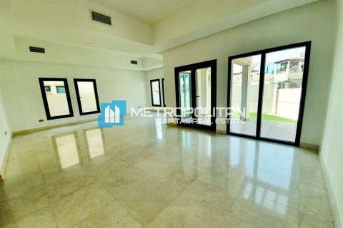 Villa de 5 dormitorios  No. 125786 9