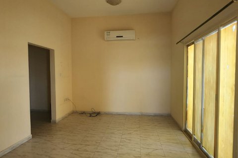 4 bedrooms Villa in Seih Al Uraibi, UAE No. 183969 6