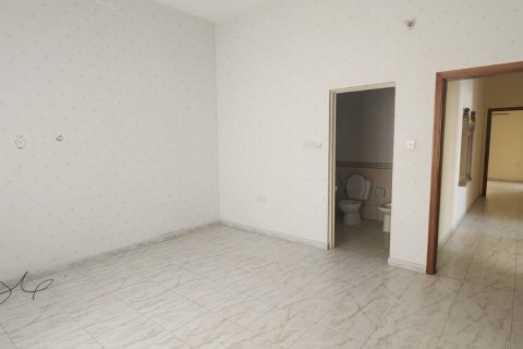4 bedrooms Villa in Seih Al Uraibi, UAE No. 183969 5