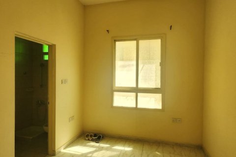4 bedrooms Villa in Seih Al Uraibi, UAE No. 183969 8