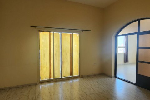 4 bedrooms Villa in Seih Al Uraibi, UAE No. 183969 10