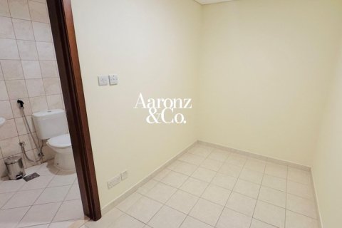 2 bedrooms Apartment in Jumeirah Beach Residence, UAE No. 165893 13
