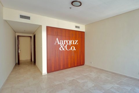 4 bedrooms Apartment in Jumeirah Beach Residence, UAE No. 165894 8