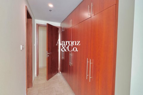 4 bedrooms Apartment in Jumeirah Beach Residence, UAE No. 165894 11
