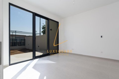 4 bedrooms Townhouse in Jebel Ali, UAE No. 165897 6