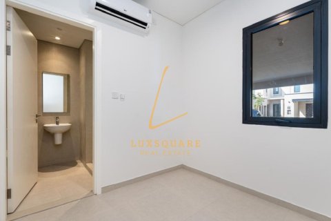 4 bedrooms Townhouse in Jebel Ali, UAE No. 165897 18